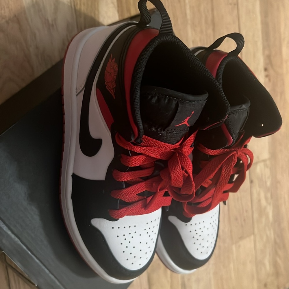 Jordan 1 mid - Picture 2 of 5